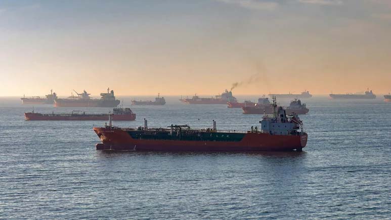 Iran Seeking Tolls In Bitcoin, Yuan From Ships Crossing Strait Of Hormuz