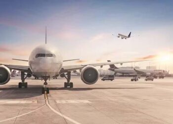 Italy sets jet fuel restrictions at some airports amid supply shortage