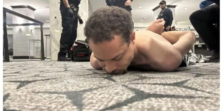 Suspect was armed with multiple weapons at WH correspondents’ dinner: Trump