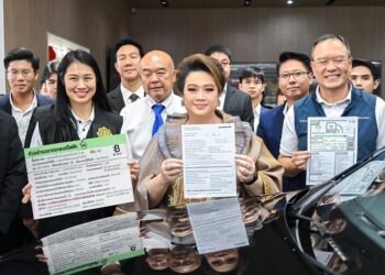 “ศุภมาส” ตรวจโชว์รูมรถ EV บังคับติดฉลาก “มาตรฐานทอดสอบระยะทางวิ่ง” ฝ่าฝืนคุก 6 เดือน ปรับ 1 แสน