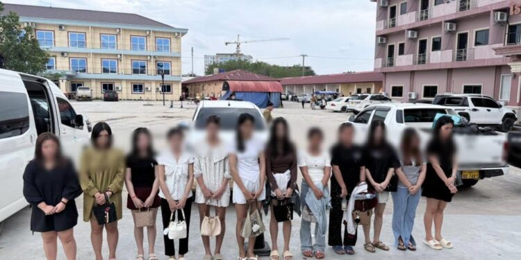 ลาวจับระลอกใหญ่!แก๊งสแกมเมอร์ลุ่มสามเหลี่ยมทองคำ รวบทั้งจีน-พม่า-ลาว-ฟิลิปปินส์-มาเลย์-อินโดฯ 1 ลาวจับระลอกใหญ่!แก๊งสแกมเมอร์ลุ่มสามเหลี่ยมทองคำ รวบทั้งจีน-พม่า-ลาว-ฟิลิปปินส์-มาเลย์-อินโดฯ