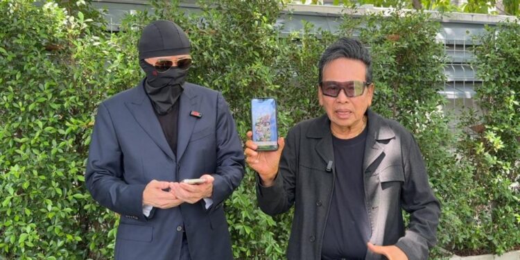 เพื่อน “หลิว เต๋อหัว” ร้อง ป.เอาผิด 2 ผัวเมียแสบ อ้าง”ซุปเปอร์ ริช” ตุ๋นลงทุน 200 ล้าน