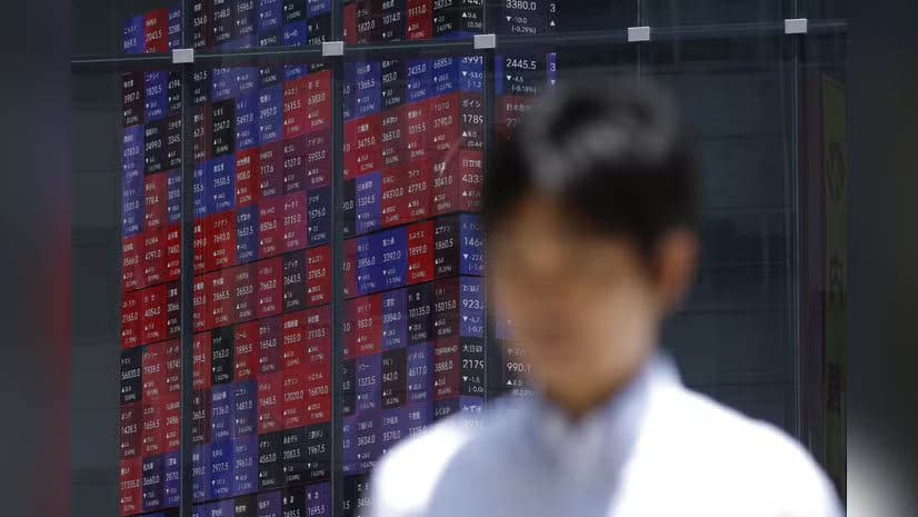 Asian shares turn cautious as fresh US strike on Iran lifts oil prices