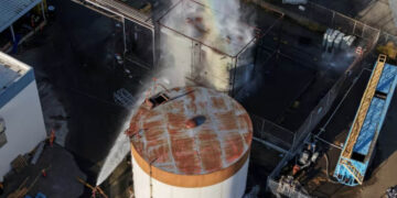 40,000 Evacuated As Chemical Tank Leak Threatens Explosion In California
