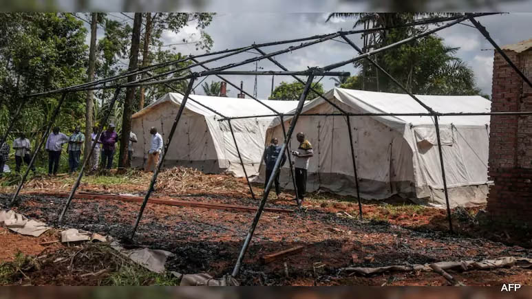18 Suspected Ebola Patients Missing After Treatment Tent Set On Fire In Congo