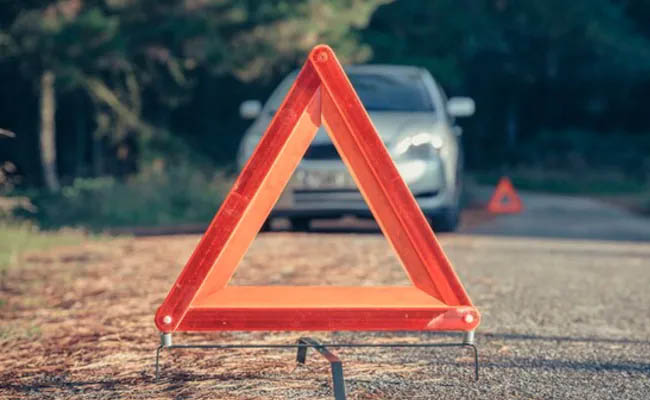 2 Dead, Several Injured After Car Rams Crowd In Germany’s Leipzig