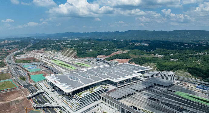 How China built world's largest Chongqing rail station in 38 months with robot army 1 How China built world’s largest Chongqing rail station in 38 months with robot army