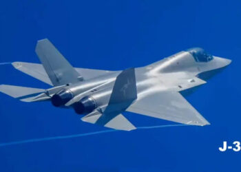 China Rolls Out J-35AE Stealth Jet As F-35 Rival, Pak May Be First Buyer