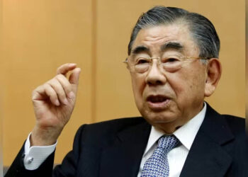 Toshifumi Suzuki, father of Japan's convenience stores, dies at 93 2 Toshifumi Suzuki, father of Japan’s convenience stores, dies at 93