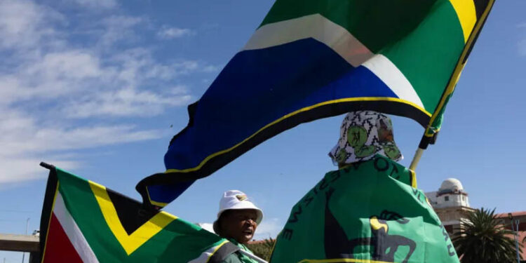 Nigeria summons South African envoy over attacks on its nationals