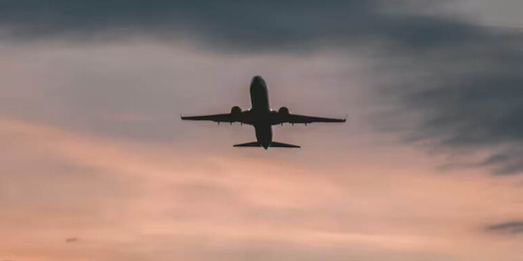Jet2 Pilot Suffers "Heart Attack" At 30,000 Ft, Plane Makes Emergency Landing In Portugal 1 Jet2 Pilot Suffers “Heart Attack” At 30,000 Ft, Plane Makes Emergency Landing In Portugal