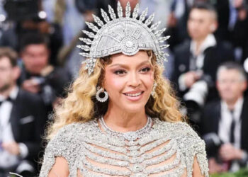Thief jailed after stealing unreleased Beyoncé music from car
