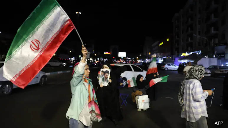 US Considering New Strikes On Iran Amid Ongoing Negotiations: Report