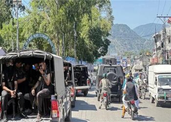 PoK Boils Over: ‘Pakistan Army Go Back’ Slogans Shake Occupied Kashmir as Death Toll Reaches 58 3 PoK Boils Over: ‘Pakistan Army Go Back’ Slogans Shake Occupied Kashmir as Death Toll Reaches 58