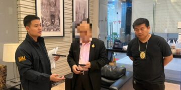 บุกรวบ “เฮียเฟิง” นายทุนใหญ่จีน หนีหมายจับคดีปลอมแปลงตราประทับ ซุกในไทย