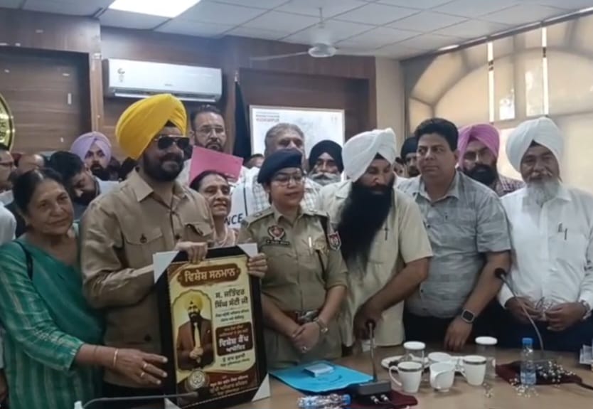 ਪੰਜਾਬ ‘ਚ ਨਸ਼ਿਆਂ ਦੇ ਖ਼ਿਲਾਫ਼ ਵਿਸ਼ੇਸ਼ ਮੁਹਿੰਮ ਚਲਾਏਗਾ ਮਨੁੱਖੀ ਅਧਿਕਾਰ ਕਮਿਸ਼ਨ : ਜਤਿੰਦਰ ਸਿੰਘ ਸ਼ੰਟੀ 1 WhatsApp Image 2026 06 20 at 9.56.24 PM