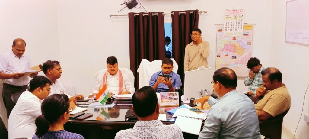 नगर में जलभराव हुआ तो सफाई एजेंसी होगी जवाबदेही 1 WhatsApp Image 2026 06 22 at 6.40.37 PM