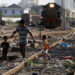 Nearly 3 in 10 Pakistanis live in poverty, education spending hits new low: Survey