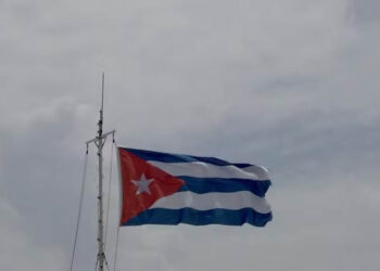 Cuba calls for free-market reforms in major economic shift since revolution