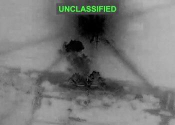US hits 10 Iranian targets after Hormuz tanker drone attack