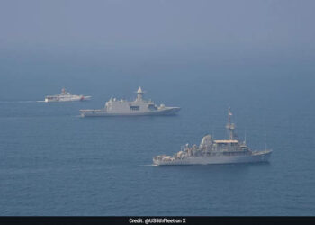 Iran Strikes US Navy’s 5th Fleet After Attacks Over Apache Chopper Downing