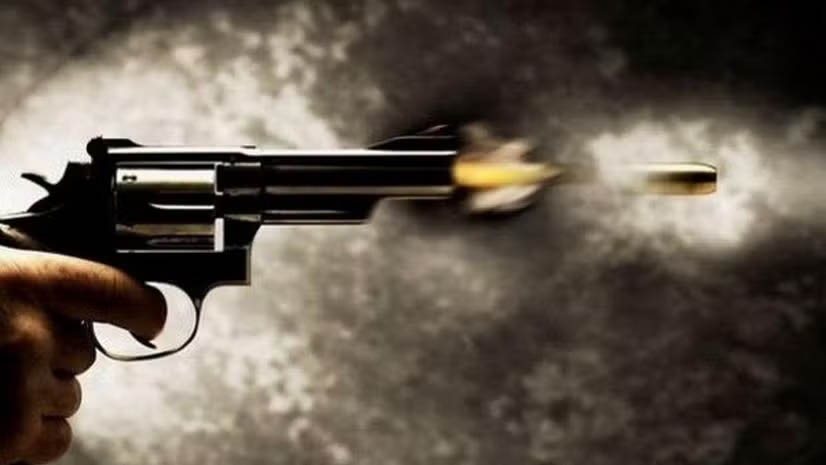 US: 12 injured in shooting near Ohio festival, police search for suspects