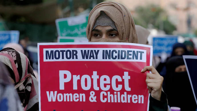 Pak men who gang-raped French tourist in front of her children to be executed