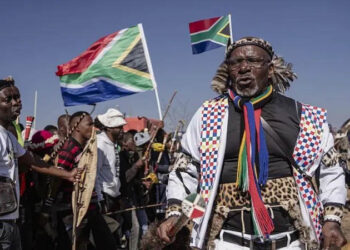 South African leader warns anti-migrant protesters ahead of unofficial deadline