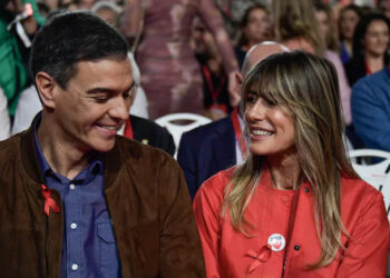 Spain PM’s Wife To Face Corruption Trial, Told To Surrender Passport