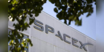 Is SpaceX worth $1.77 trillion? Some investors call it ‘pie in the sky’