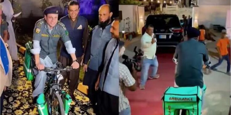 Pakistan's Bicycle Ambulance Triggers Online Debate, Draws Both Mockery and Praise 1 Pakistan’s Bicycle Ambulance Triggers Online Debate, Draws Both Mockery and Praise