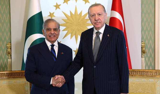 Pakistan, Turkiye reaffirm ties and target USD 5 billion trade