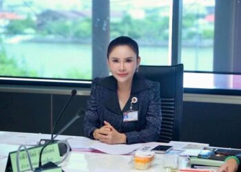 กมธ.ศาสนาฯ ยันไม่มีวาระสอบวินัยพระธุดงค์ถูกรถชน ชี้บิดเบือนข้อเท็จจริงทำสังคมสับสน 2 กมธ.ศาสนาฯ ยันไม่มีวาระสอบวินัยพระธุดงค์ถูกรถชน ชี้บิดเบือนข้อเท็จจริงทำสังคมสับสน