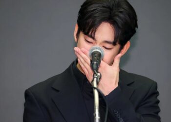 ตำรวจไม่ส่งฟ้อง! “คิมซูฮยอน” รอดคดี ปมถูกกล่าวหามีสัมพันธ์กับผู้เยาว์