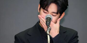 ตำรวจไม่ส่งฟ้อง! “คิมซูฮยอน” รอดคดี ปมถูกกล่าวหามีสัมพันธ์กับผู้เยาว์