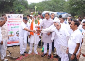 India: Delhi Minister Ravinder Indraj Singh Leads 10,000-Tree Green Mission, Calls Citizens to Build a Cleaner Future