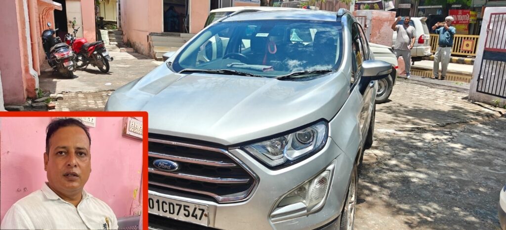 चलती कार, बंद डैशबॉक्स और 20 हजार की डील… एसीबी ने पटवारी का खेल किया खत्मडिक्री दर्ज करने की एवज में मांगी थी रिश्वत, कार के डैशबॉक्स से बरामद हुई रकम 1 WhatsApp Image 2026 07 07 at 12.41.54 PM