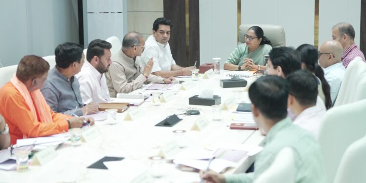 India: Delhi Rolls Out Grand Kanwar Yatra Plan; CM Rekha Gupta Reviews Mega Arrangements