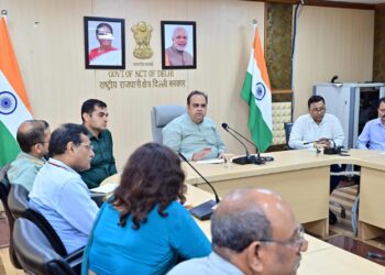 Delhi Hospitals Told to Stay Monsoon-Ready; Delhi Health Minister Dr. Pankaj Kumar Singh Orders Zero Tolerance for Medicine Shortages 1 Delhi Hospitals Told to Stay Monsoon-Ready; Delhi Health Minister Dr. Pankaj Kumar Singh Orders Zero Tolerance for Medicine Shortages