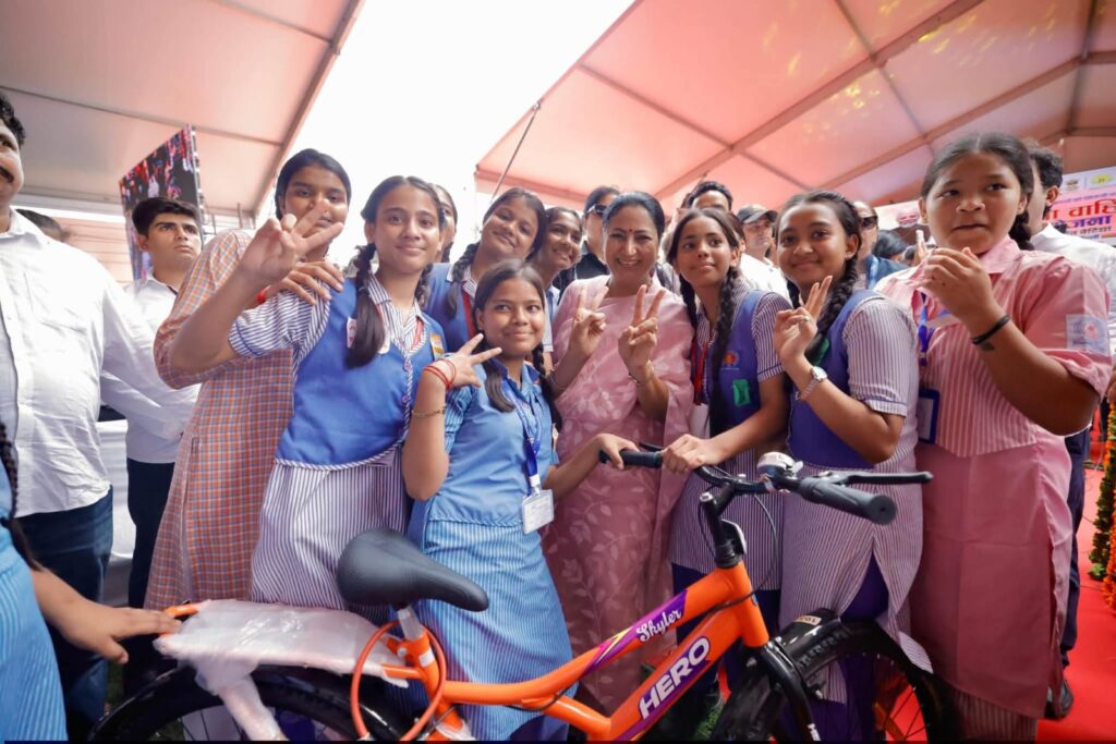India: Delhi Rolls Out ‘Vidya Vahini’, to Provide Free Bicycles to 1.4 Lakh Schoolgirls 1 WhatsApp Image 2026 07 31 at 1.14.34 PM 1
