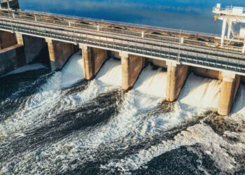 Why are scientists raising concerns over China’s Brahmaputra dam project?
