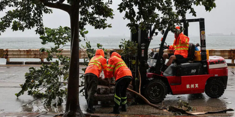 Flash Flood Kills 10, Injures 23 In Northwest China Tourist Spot