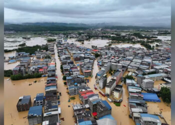 Flooding from heavy rain leaves 39 dead in China as Typhoon Bavi approaches