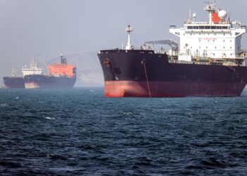 US strikes Iran again as Hormuz blockade returns and tanker attacks widen crisis