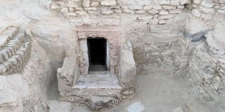 Near-3,000-Year-Old Ramesside Period Tomb Discovered In Egypt's Luxor 1 Near-3,000-Year-Old Ramesside Period Tomb Discovered In Egypt’s Luxor