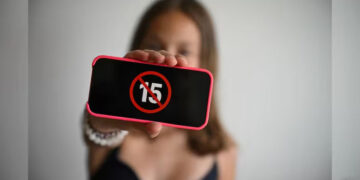 France Becomes First EU Nation To Ban Social Media For Children Under 15