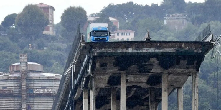 Families of 43 victims await verdict in Genoa bridge disaster 1 Families of 43 victims await verdict in Genoa bridge disaster
