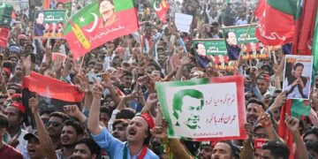 PTI to move court after Lahore blocks August 5 Imran Khan rally