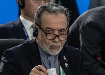 'Iran will not bow to bullying': Araghchi rejects US' pressure tactics 7 ‘Iran will not bow to bullying’: Araghchi rejects US’ pressure tactics