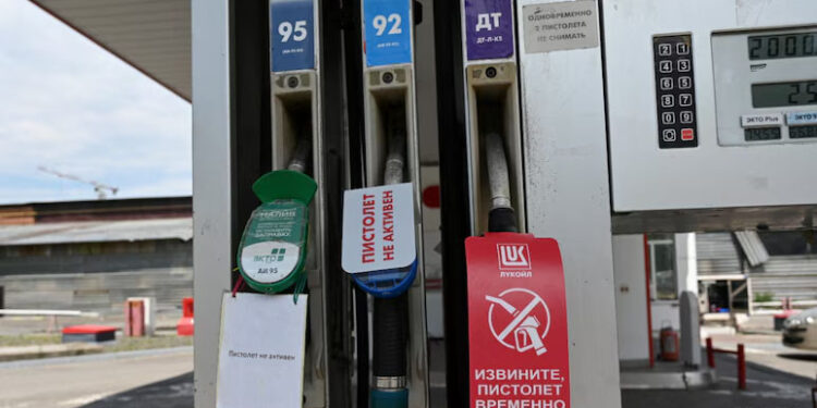 Russia Seeks More Fuel From India As Ukraine Attacks Refineries: Report 1 Russia Seeks More Fuel From India As Ukraine Attacks Refineries: Report